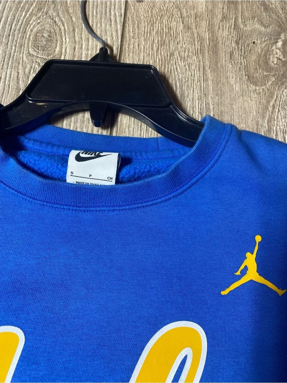 Air Jordan UCLA Bruins Crewneck Mens Small Blue Graphic NCAA Sweatshirt Blue